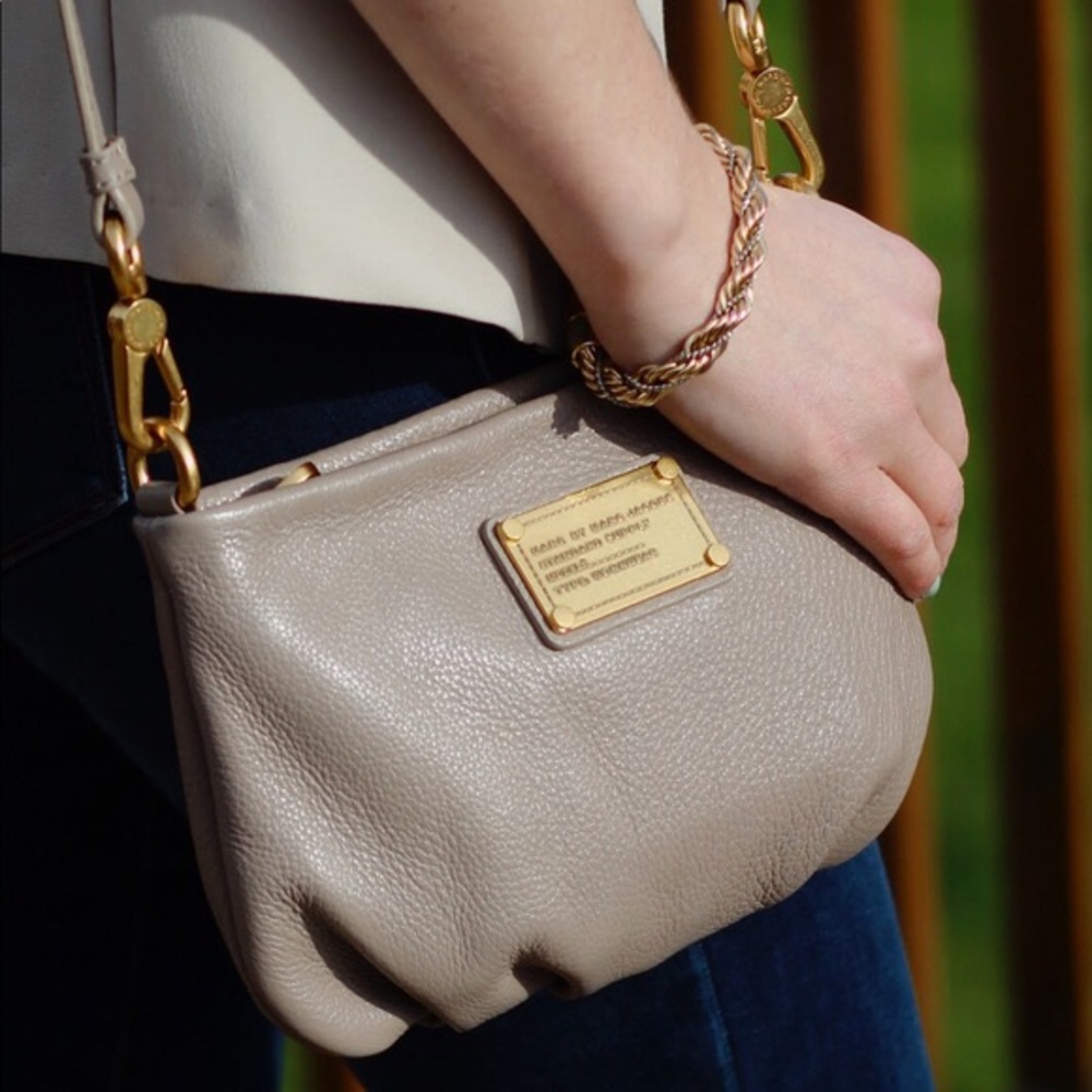 Marc Jacobs | Classic Q Percy Crossbody in Cement